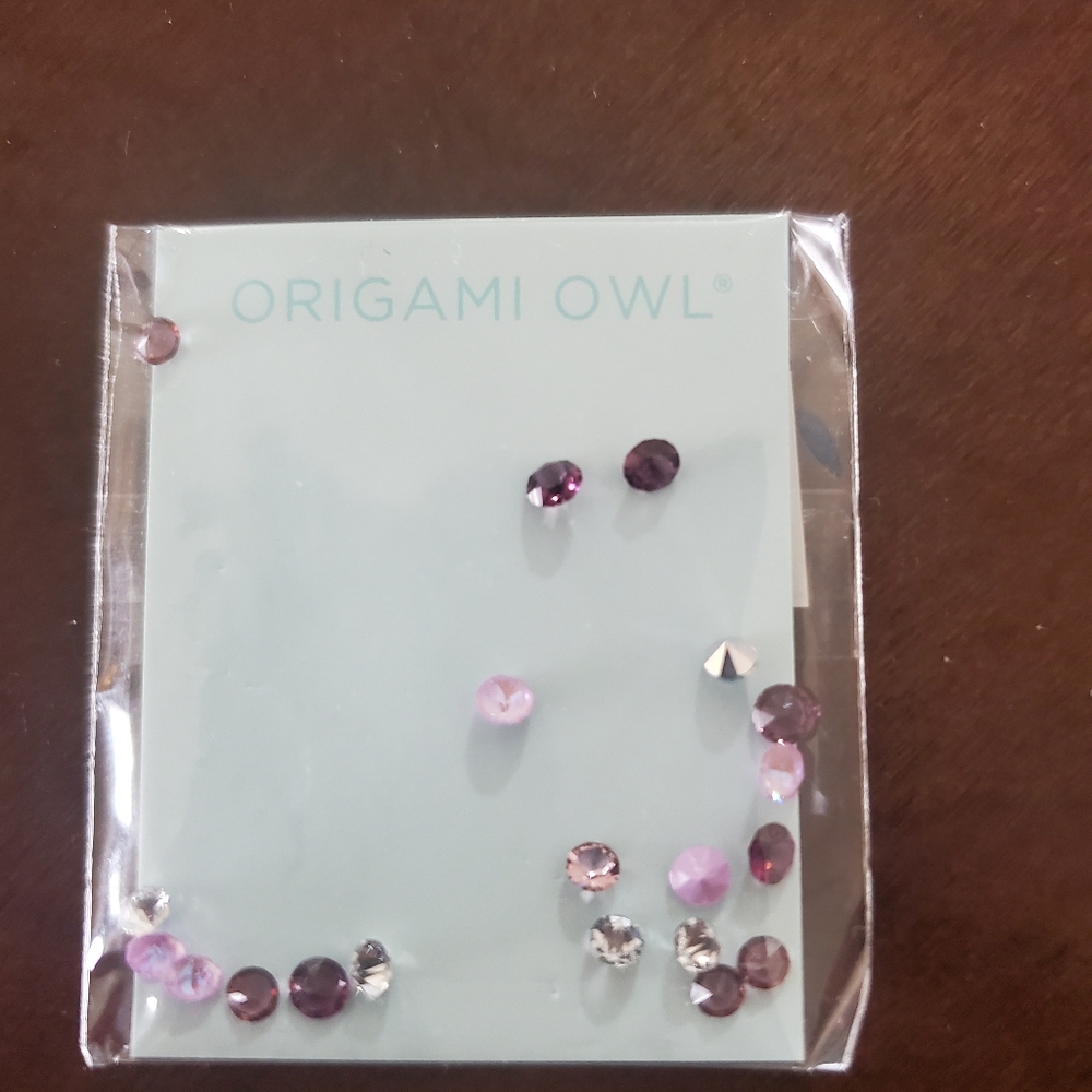 3/$25 - RETIRED Origami Owl Love Spell Crystals Stardust Pack